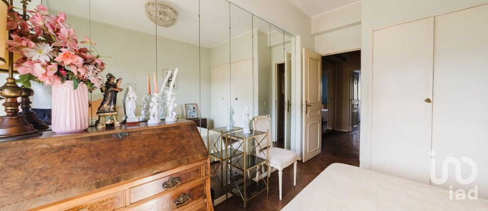 Apartamento T4 em Algés, Linda-a-Velha e Cruz Quebrada-Dafundo de 139 m²