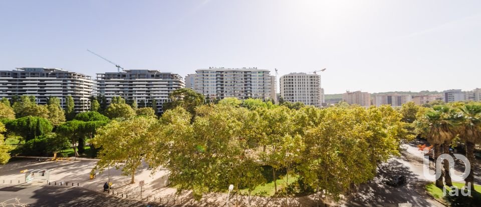 Apartamento T4 em Algés, Linda-a-Velha e Cruz Quebrada-Dafundo de 139 m²