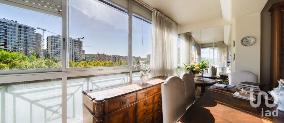 Apartamento T4 em Algés, Linda-a-Velha e Cruz Quebrada-Dafundo de 139 m²