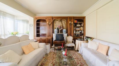 Apartment T4 in Algés, Linda-a-Velha e Cruz Quebrada-Dafundo of 139 m²