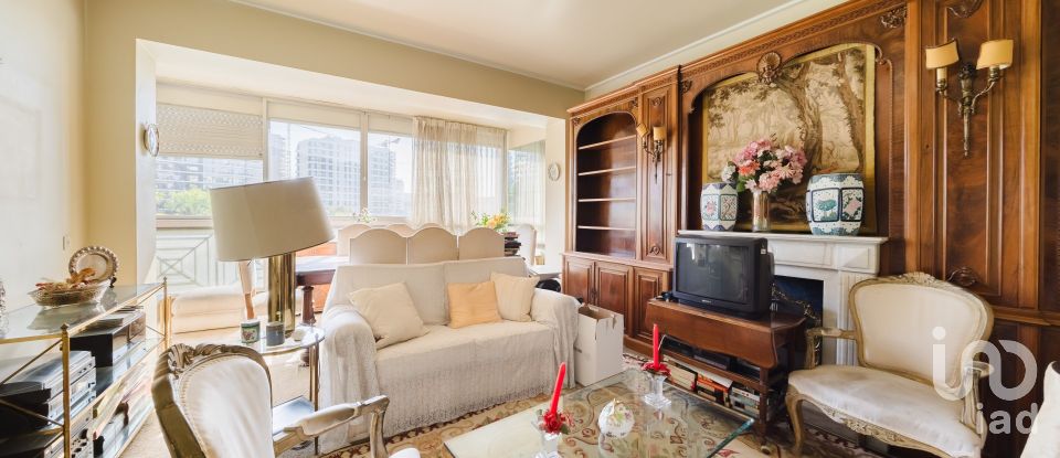 Apartamento T4 em Algés, Linda-a-Velha e Cruz Quebrada-Dafundo de 139 m²