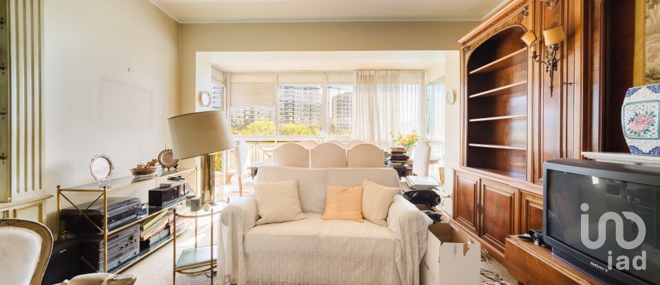 Apartamento T4 em Algés, Linda-a-Velha e Cruz Quebrada-Dafundo de 139 m²