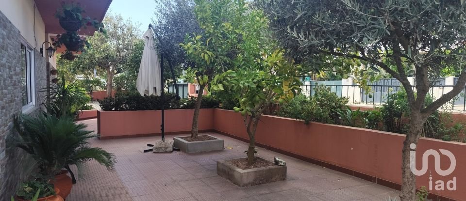 Maison de ville T4 à Mogadouro, Valverde, Vale de Porco e Vilar de Rei de 158 m²