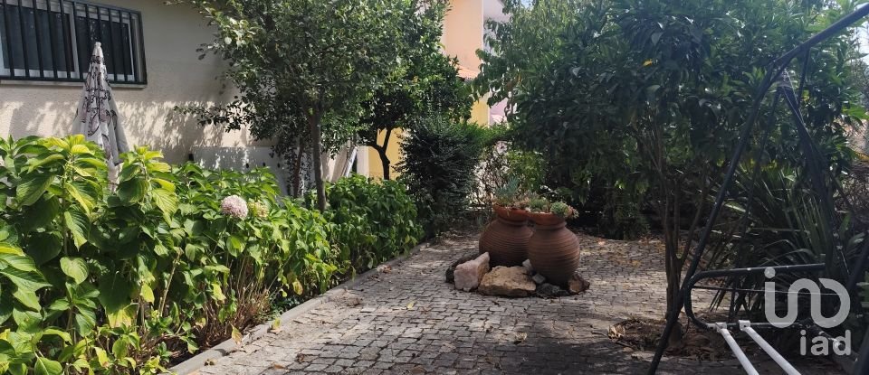 Maison de ville T4 à Mogadouro, Valverde, Vale de Porco e Vilar de Rei de 158 m²