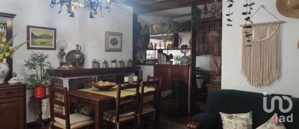 Maison de ville T4 à Mogadouro, Valverde, Vale de Porco e Vilar de Rei de 158 m²