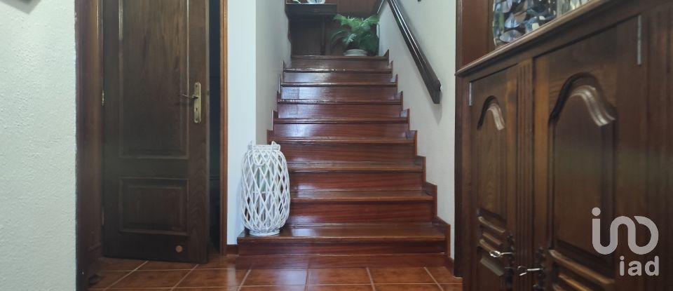 Maison de ville T4 à Mogadouro, Valverde, Vale de Porco e Vilar de Rei de 158 m²