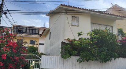 Gîte T4 à Alcabideche de 118 m²