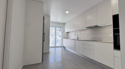 Apartamento T3 em Arroios de 123 m²