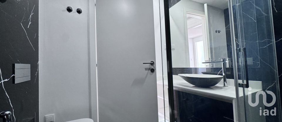 Apartamento T3 em Arroios de 123 m²