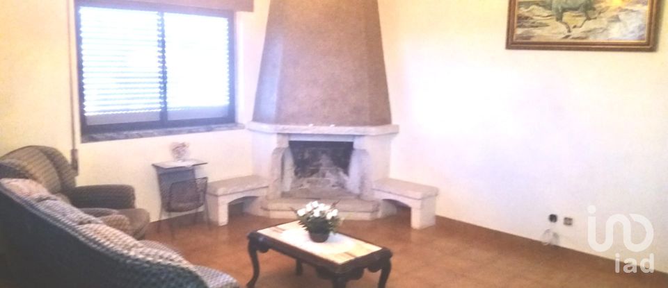 Appartement T2 à Muge de 103 m²