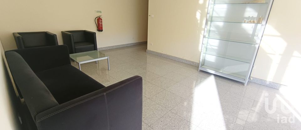 Espaço Comercial em Gavião e Atalaia de 6 430 m²