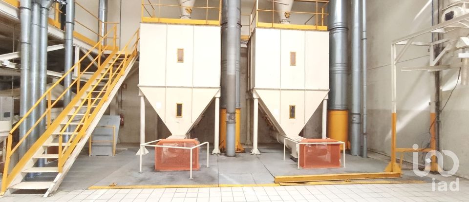 Espaço Comercial em Gavião e Atalaia de 6 430 m²