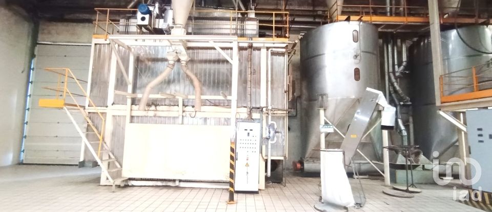 Espaço Comercial em Gavião e Atalaia de 6 430 m²