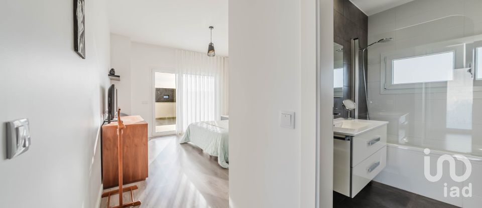 Moradia T4 em Tornada e Salir do Porto de 203 m²