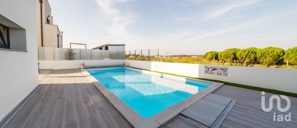 Moradia T4 em Tornada e Salir do Porto de 203 m²