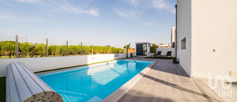 Moradia T4 em Tornada e Salir do Porto de 203 m²