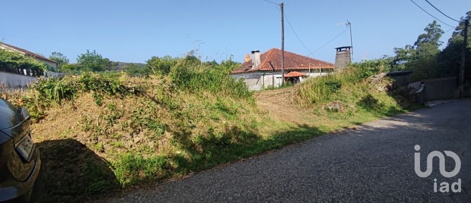 Terreno em Romarigães de 2 310 m²