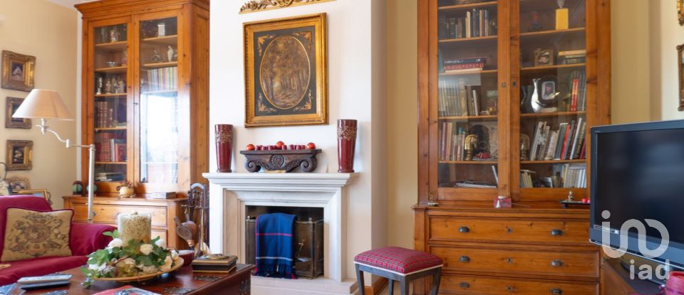 Apartamento T4 em Santarém (Marvila), Santa Iria Da Ribeira De Santarém, Santarém (São Salvador) E Santarém (São Nicolau) de 168 m²