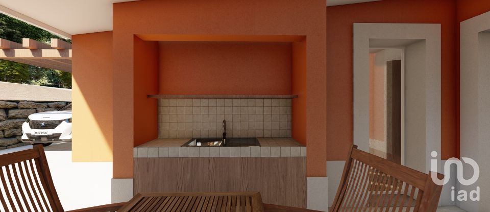 Terreno urbano em Turcifal de 753 m²