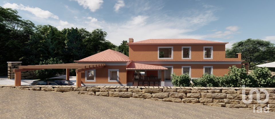 Terreno urbano em Turcifal de 753 m²