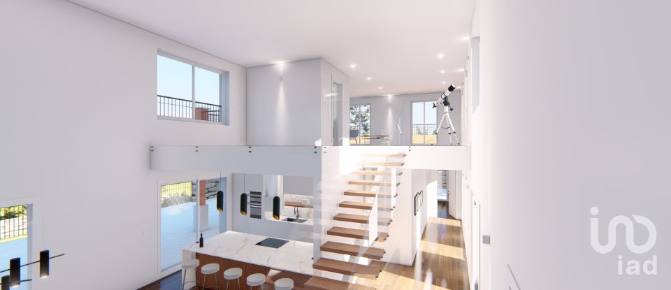 Terreno urbano em Turcifal de 753 m²