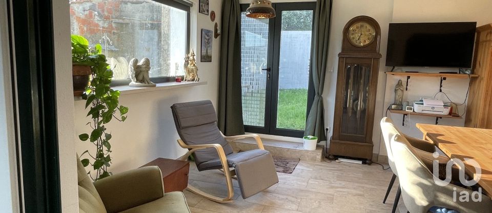 Casa de Campo T5 em - de 179 m²