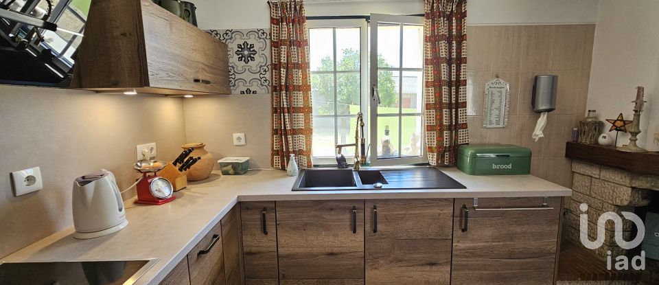 Casa de Campo T5 em - de 179 m²