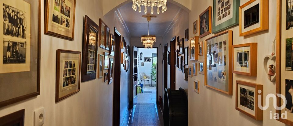 Casa de Campo T5 em - de 179 m²