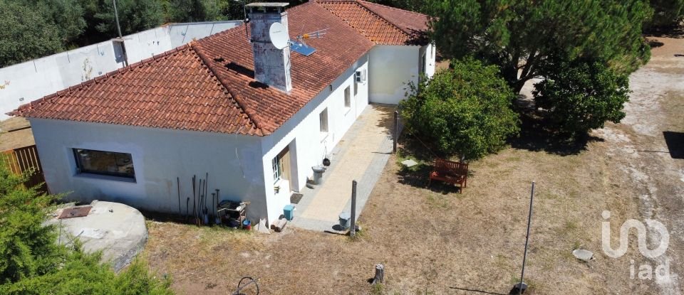 Casa de Campo T5 em - de 179 m²