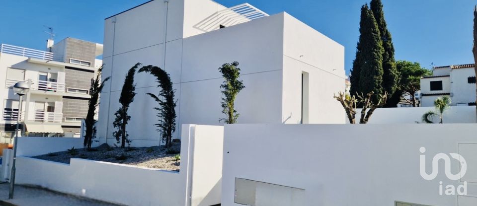 Moradia T4 em Sesimbra (Castelo) de 336 m²