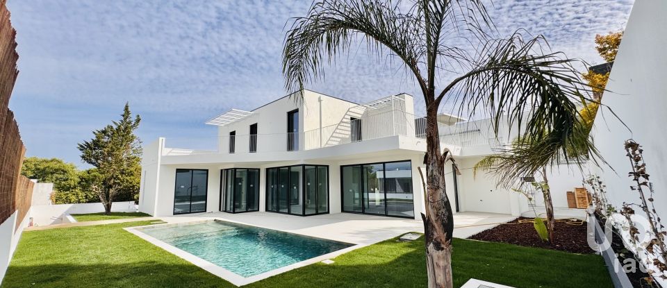 Moradia T4 em Sesimbra (Castelo) de 336 m²