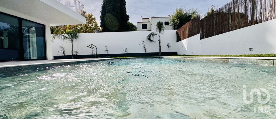 Moradia T4 em Sesimbra (Castelo) de 336 m²