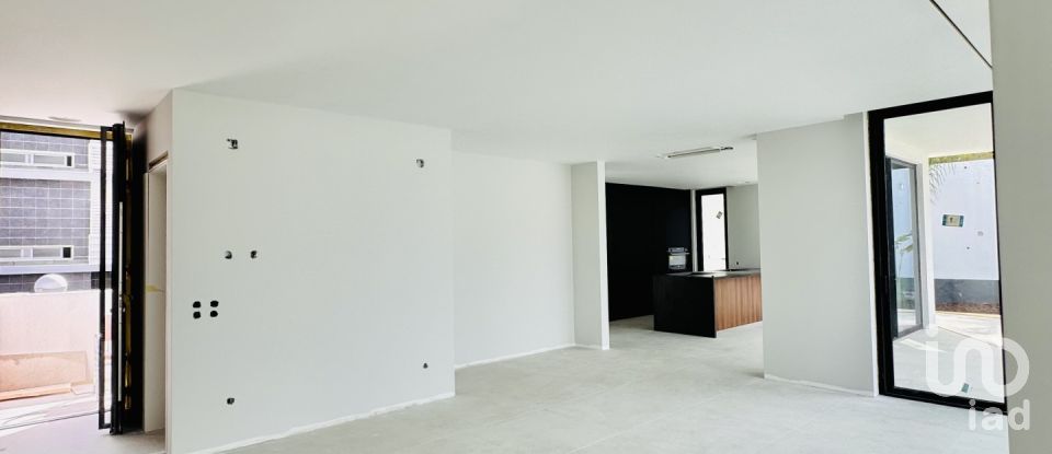 Moradia T4 em Sesimbra (Castelo) de 336 m²