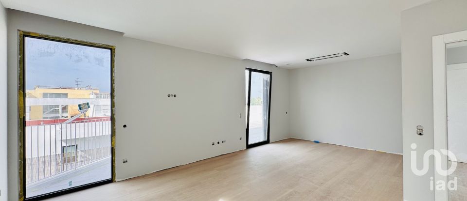 Moradia T4 em Sesimbra (Castelo) de 336 m²