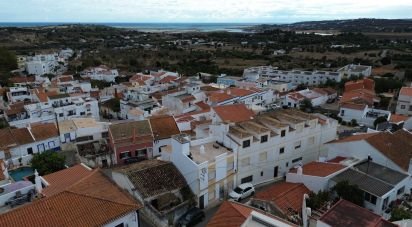 Maison T3 à Mexilhoeira Grande de 94 m²