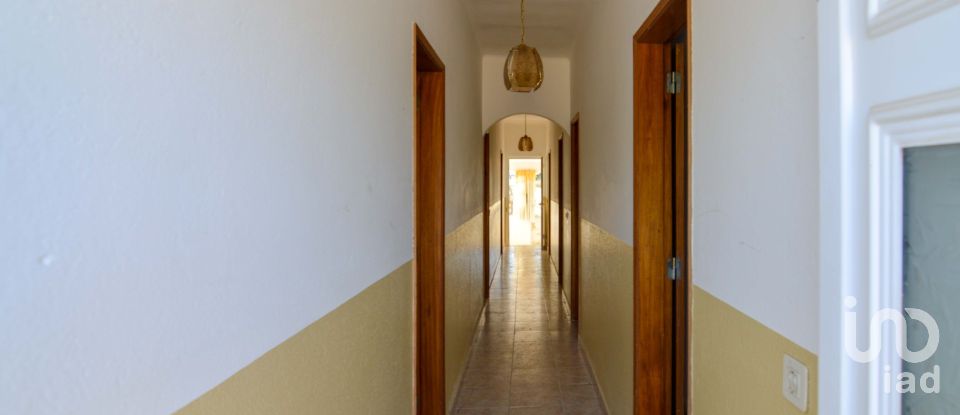 Moradia térrea T4 em Lagoa e Carvoeiro de 150 m²