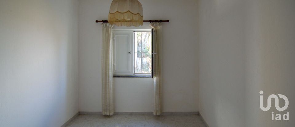 Moradia térrea T4 em Lagoa e Carvoeiro de 150 m²