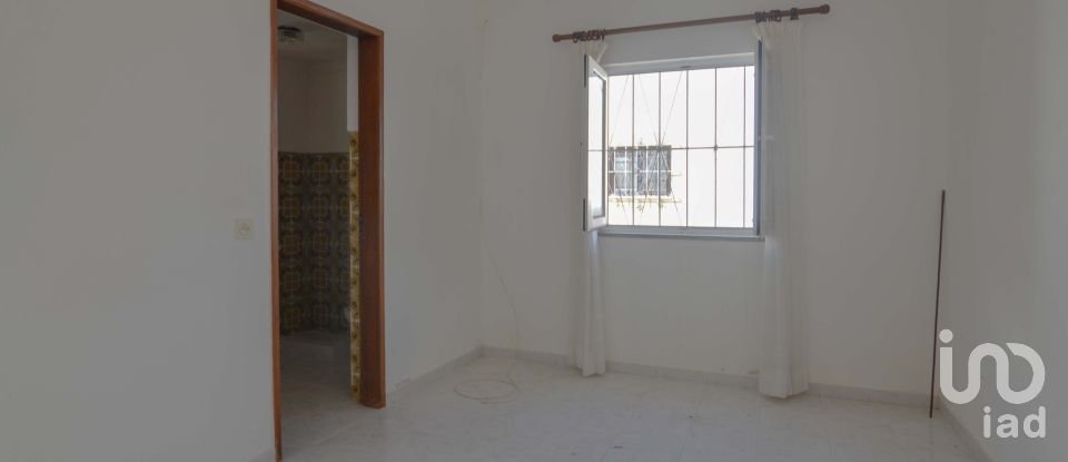 Moradia térrea T4 em Lagoa e Carvoeiro de 150 m²