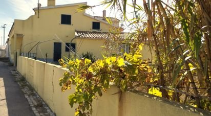 Maison T3 à São João das Lampas e Terrugem de 215 m²