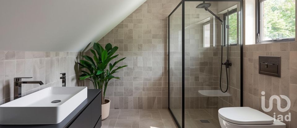 Moradia T3 em São João das Lampas e Terrugem de 215 m²