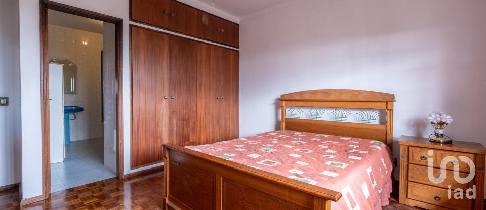 Moradia T4 em Alhadas de 580 m²