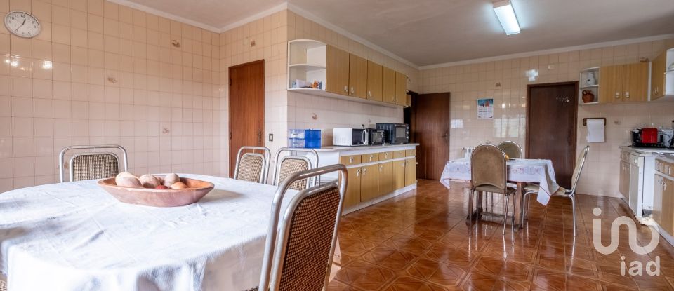 Moradia T4 em Alhadas de 580 m²