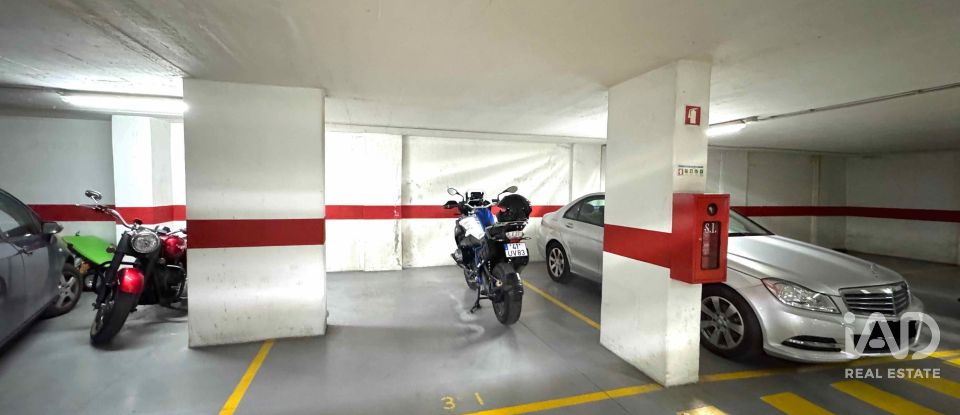 Apartment T3 in Algueirão-Mem Martins of 120 m²