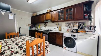 Apartment T2 in Seixal, Arrentela e Aldeia de Paio Pires of 89 m²