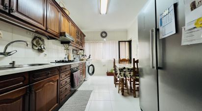 Apartment T2 in Seixal, Arrentela e Aldeia de Paio Pires of 89 m²