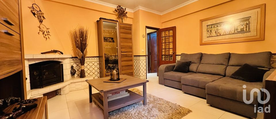 Apartamento T2 em Seixal, Arrentela e Aldeia de Paio Pires de 89 m²