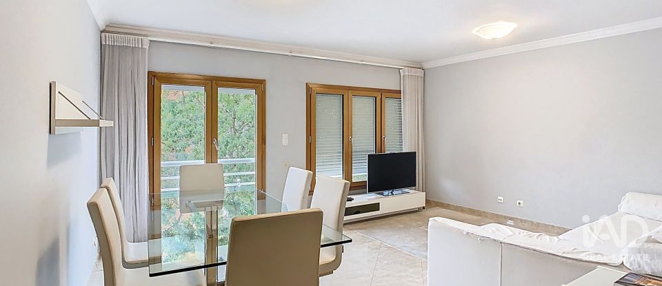 Apartment T2 in Odivelas of 102 m²