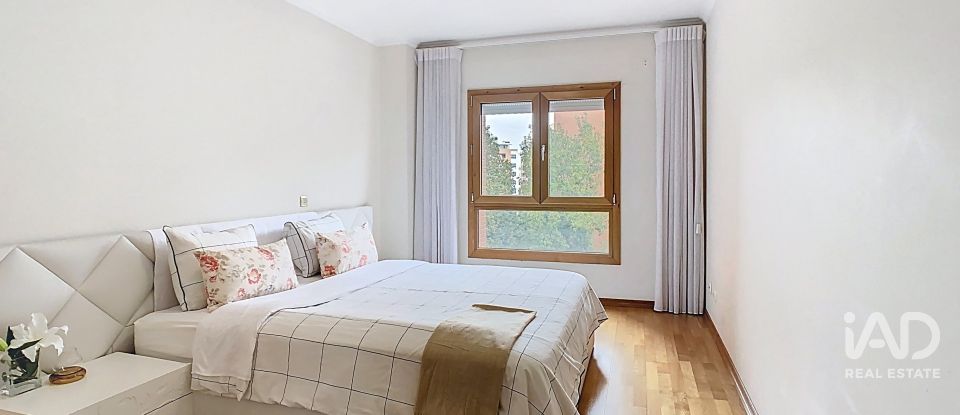 Apartment T2 in Odivelas of 102 m²