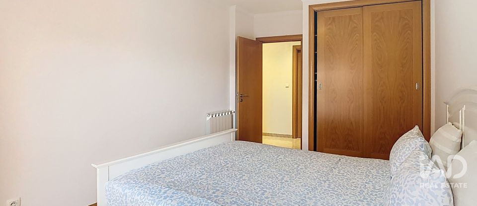 Apartment T2 in Odivelas of 102 m²