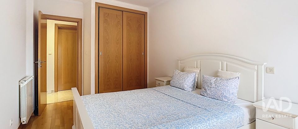 Apartment T2 in Odivelas of 102 m²